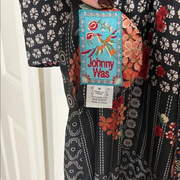 Johnny Was Black and Red Patterned Double sided Kimono Reversable with pockets - Picture 2 of 3